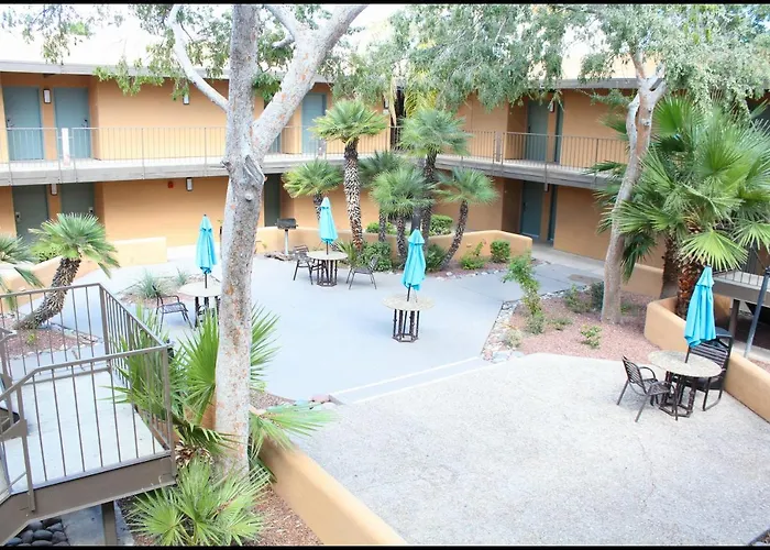 Ramada By Wyndham Tucson Airport 3* Drexel Heights