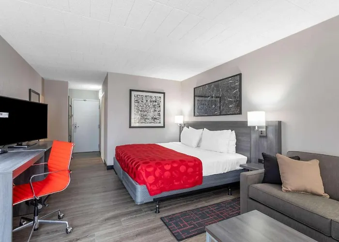 Hotel Ramada By Wyndham Tucson Airport 3*