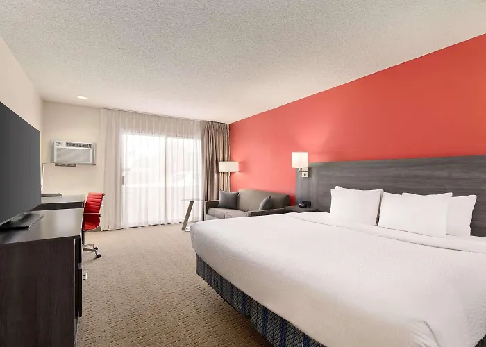 Hotel Ramada By Wyndham Tucson Airport 3*