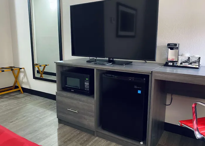 Ramada By Wyndham Tucson Airport 3* Drexel Heights